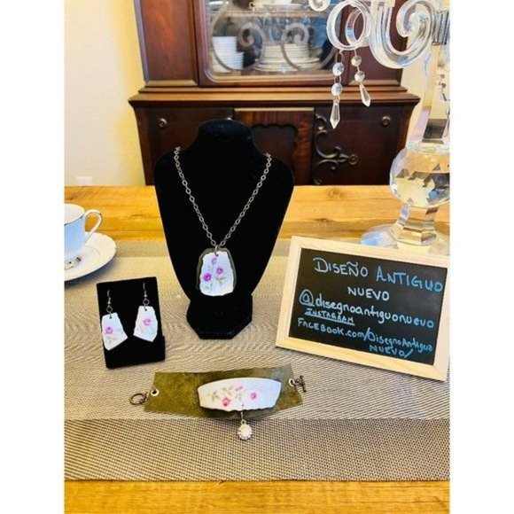 Artisan Broken China Leather Necklace Handcrafted W/ Floret China Teacup - Picture 10 of 13